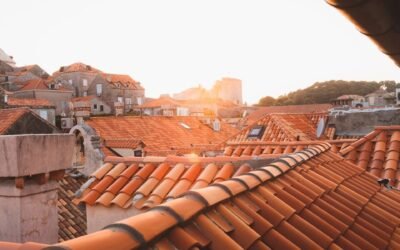 Isolation et rénovation toiture à Amiens(80) : quelles normes respecter ?